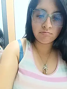 Snapshot of _Angelinaandrade_ chatting on October 30, 2025, 1:26 am Angelinaandrade online show from October 30, 2025, 1:26 am