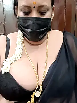 ashikaa r online show from February 11, 2025, 9:25 pm