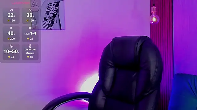 miah connor online show from October 15, 2025, 8:06 pm