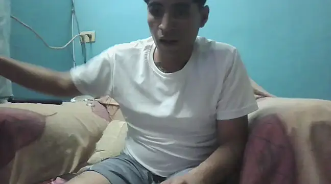 Snapshot of xxkingxx420 chatting on March 2, 2025, 11:06 pm xxkingxx420 online show from March 2, 2025, 11:06 pm