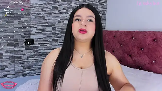 skyhotgirll online show from November 19, 2025, 6:30 pm