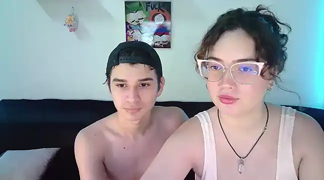 AndrewAnndCherry online show from January 23, 2025, 12:35 am