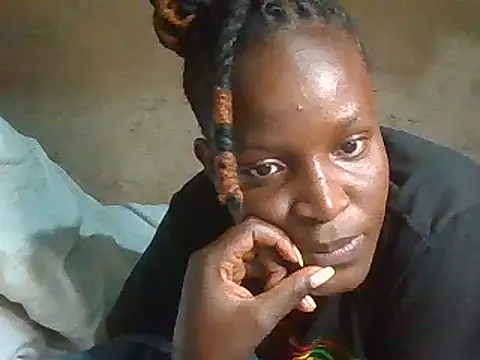 Snapshot of pretty_prickle chatting on February 18, 2025, 2:59 pm pretty prickle online show from February 18, 2025, 2:59 pm