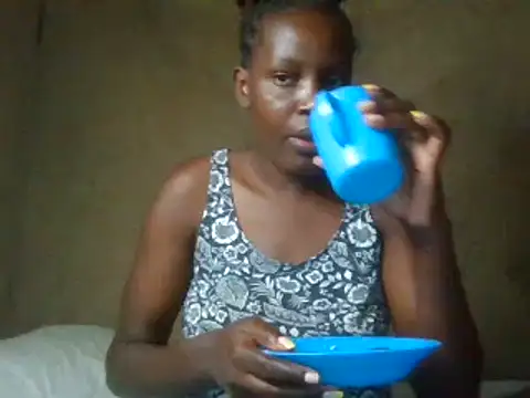 Snapshot of pretty_prickle chatting on February 17, 2025, 11:55 am pretty prickle online show from February 17, 2025, 11:55 am