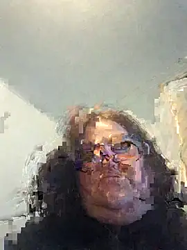 Snapshot of mcv131985 chatting on February 12, 2025, 1:30 am mcv131985 online show from February 12, 2025, 1:30 am