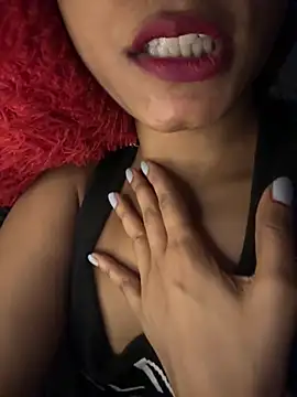 Snapshot of Hot_Goldengirl chatting on September 29, 2025, 9:31 pm Hot Goldengirl online show from September 29, 2025, 9:31 pm