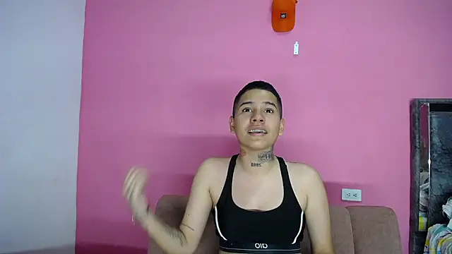 cami hots online show from September 23, 2025, 10:06 pm