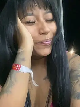 luisa16xxx online show from December 11, 2024, 1:26 am
