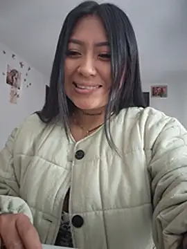 luisa16xxx online show from July 10, 2026, 7:47 pm