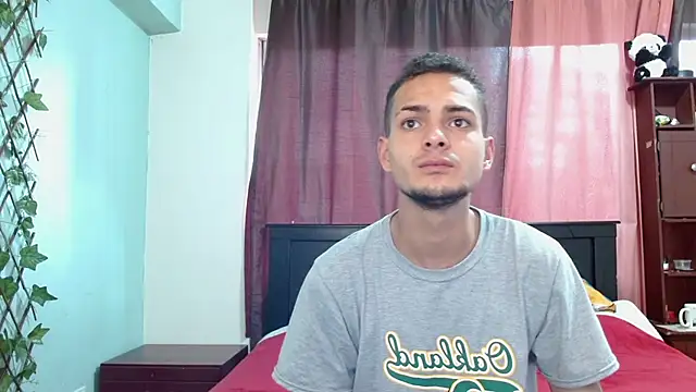 Snapshot of Jeffstyle18 chatting on September 26, 2025, 5:20 pm Jeffstyle18 online show from September 26, 2025, 5:20 pm