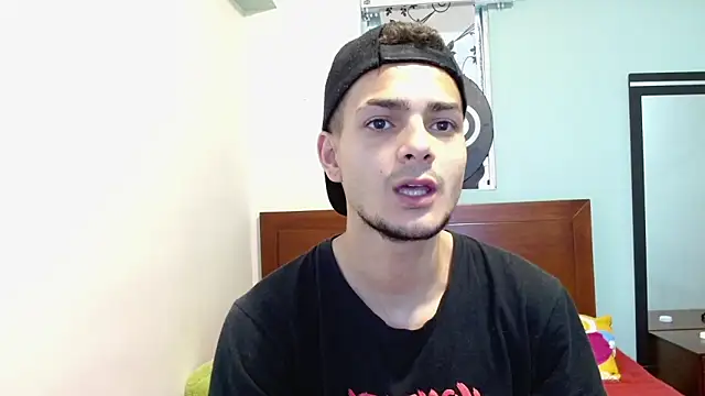 Snapshot of Jeffstyle18 chatting on October 1, 2025, 9:18 pm Jeffstyle18 online show from October 1, 2025, 9:18 pm