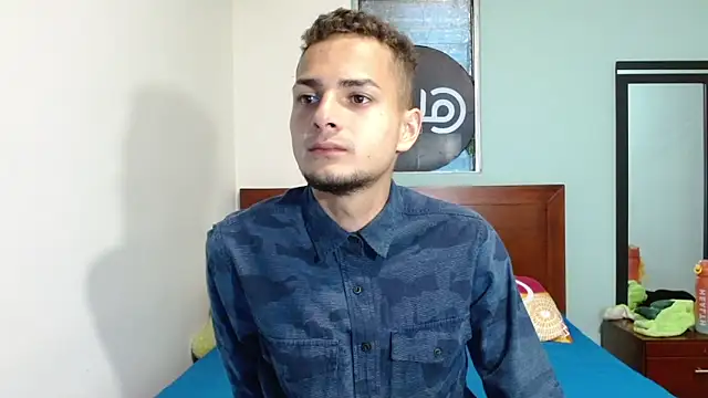 Snapshot of Jeffstyle18 chatting on October 16, 2025, 9:45 pm Jeffstyle18 online show from October 16, 2025, 9:45 pm