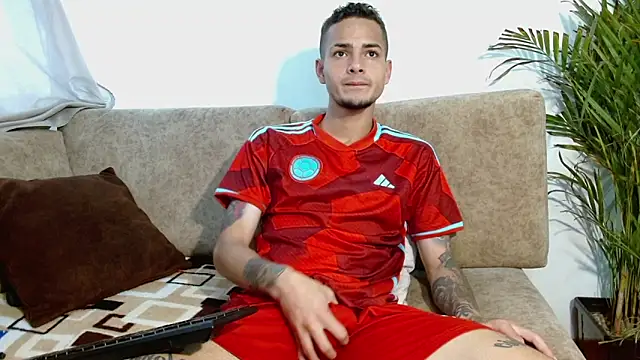 Snapshot of Jeffstyle18 chatting on October 14, 2025, 9:04 pm Jeffstyle18 online show from October 14, 2025, 9:04 pm