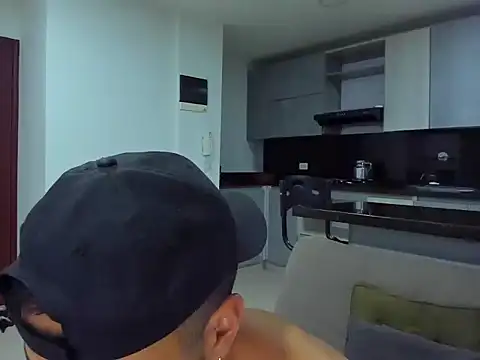 Snapshot of Alexander_Martines chatting on October 20, 2025, 11:27 pm Alexander Martines online show from October 20, 2025, 11:27 pm