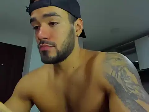 Snapshot of Alexander_Martines chatting on September 25, 2025, 11:22 pm Alexander Martines online show from September 25, 2025, 11:22 pm