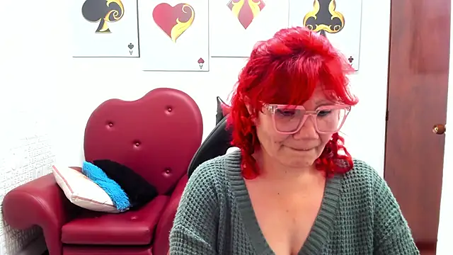 Salomeediaz  online show from September 17, 2025, 9:06 pm