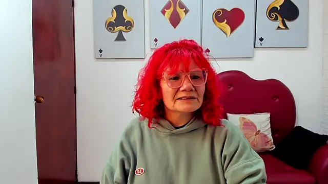 Salomeediaz  online show from September 24, 2025, 9:10 pm