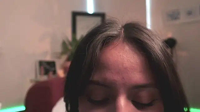 Snapshot of nahiapaws chatting on March 18, 2025, 8:59 pm nahiapaws online show from March 18, 2025, 8:59 pm
