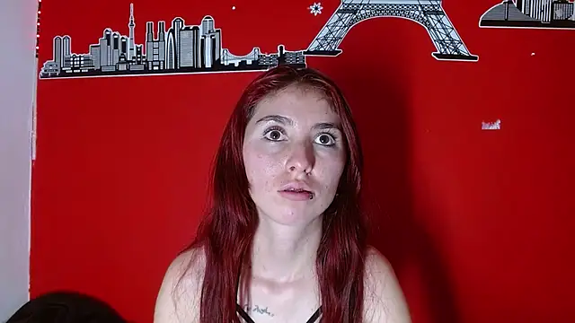 Snapshot of mildre303av chatting on October 12, 2025, 10:00 pm mildre303av online show from October 12, 2025, 10:00 pm