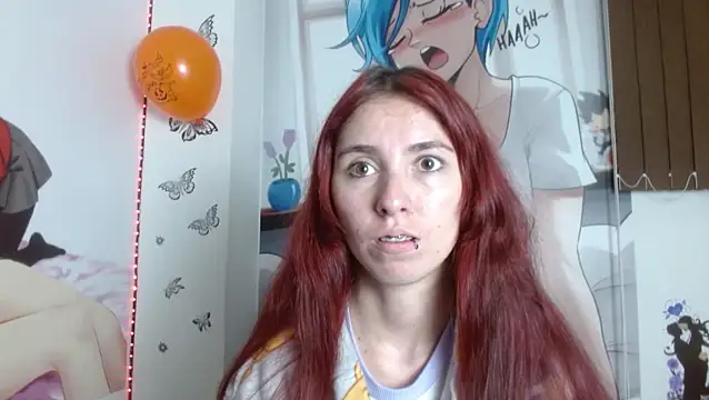 Snapshot of mildre303av chatting on October 14, 2025, 8:20 pm mildre303av online show from October 14, 2025, 8:20 pm