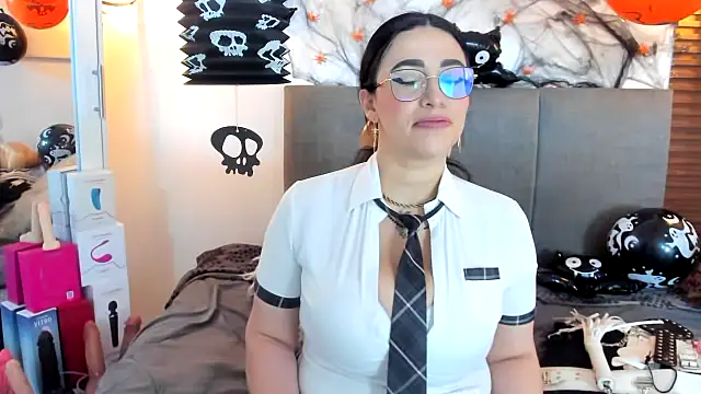 Snapshot of Scarleth_swann chatting on October 24, 2025, 11:20 am Scarleth swann online show from October 24, 2025, 11:20 am