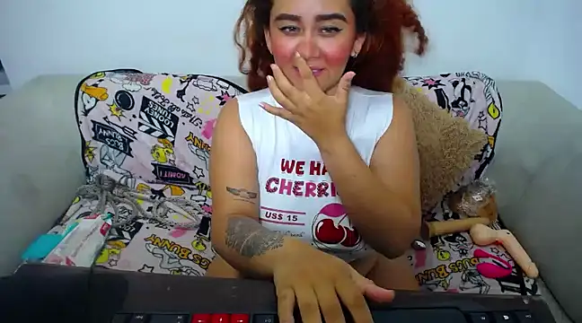 loly bigbooty4u online show from February 2, 2025, 3:54 am