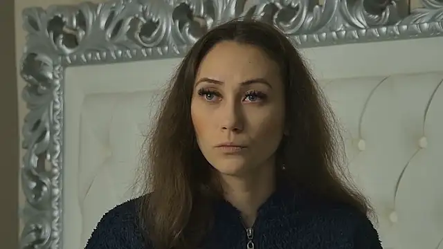 AliceMunro online show from November 7, 2025, 6:34 pm