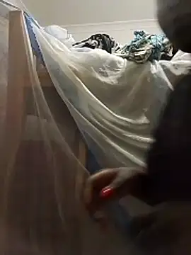 melaninebony1 online show from December 4, 2025, 9:47 pm