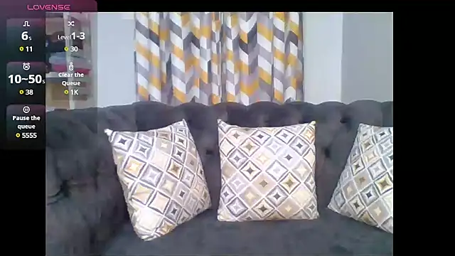 Snapshot of Petite_254 chatting on March 10, 2025, 11:34 am Petite 254 online show from March 10, 2025, 11:34 am