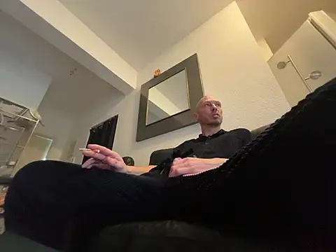 Germankink online show from January 6, 2025, 3:29 pm