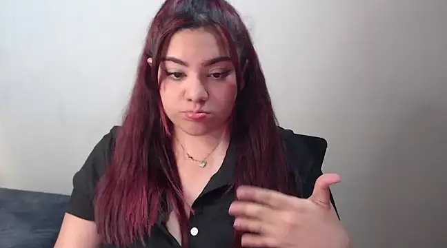 KathyGonzalez online show from February 14, 2025, 1:13 am