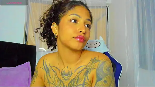 JuliaRose ks online show from May 21, 2026, 4:32 am