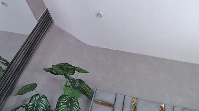 Snapshot of JuliaRose_ks chatting on September 26, 2025, 12:23 pm JuliaRose ks online show from September 26, 2025, 12:23 pm