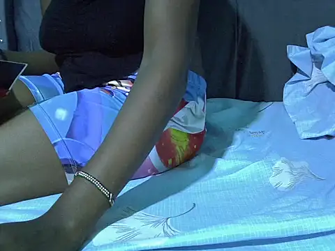 Lutyie online show from October 12, 2025, 11:17 pm