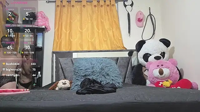 Snapshot of Hotsamantamature chatting on September 18, 2025, 10:35 pm Hotsamantamature online show from September 18, 2025, 10:35 pm