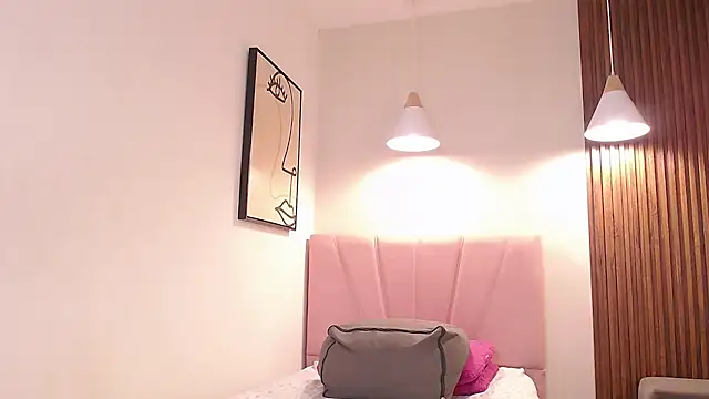 Snapshot of _Daneshka chatting on September 30, 2025, 6:14 pm  Daneshka online show from September 30, 2025, 6:14 pm