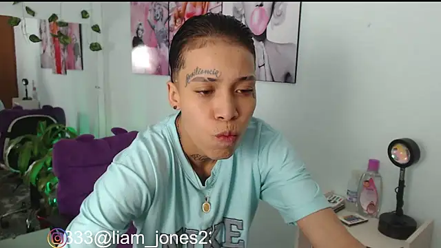 Jonesliam23 online show from February 9, 2025, 7:30 pm