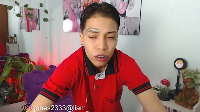 Jonesliam23 online show from March 1, 2025, 7:04 pm