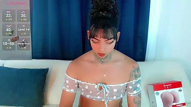 Snapshot of laura_sweett120 chatting on October 26, 2025, 11:54 am laura sweett120 online show from October 26, 2025, 11:54 am