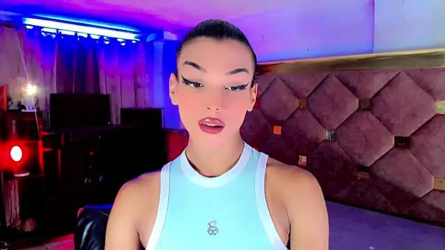 Snapshot of the-horus-girl chatting on September 30, 2025, 12:27 am the-horus-girl online show from September 30, 2025, 12:27 am