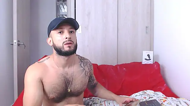 Snapshot of Sanit_Di chatting on April 27, 2026, 10:19 pm Sanit Di online show from April 27, 2026, 10:19 pm