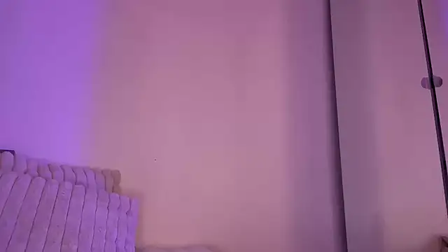 Snapshot of Vanesskaa chatting on February 15, 2025, 1:42 am Vanesskaa online show from February 15, 2025, 1:42 am