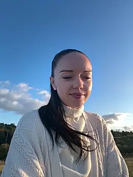 Snapshot of Vanesskaa chatting on September 24, 2025, 5:08 pm Vanesskaa online show from September 24, 2025, 5:08 pm