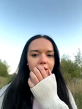 Snapshot of Vanesskaa chatting on September 23, 2025, 5:53 pm Vanesskaa online show from September 23, 2025, 5:53 pm