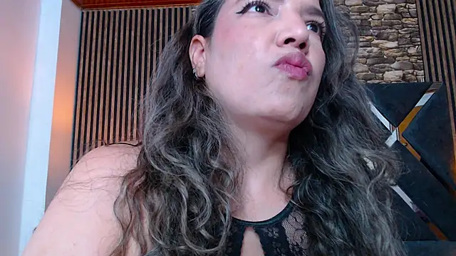 Snapshot of marie_hss chatting on September 17, 2025, 7:38 pm marie hss online show from September 17, 2025, 7:38 pm