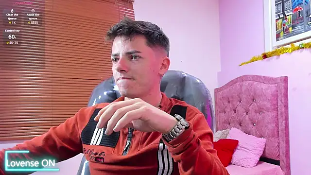 tossetrech online show from December 18, 2025, 3:44 am