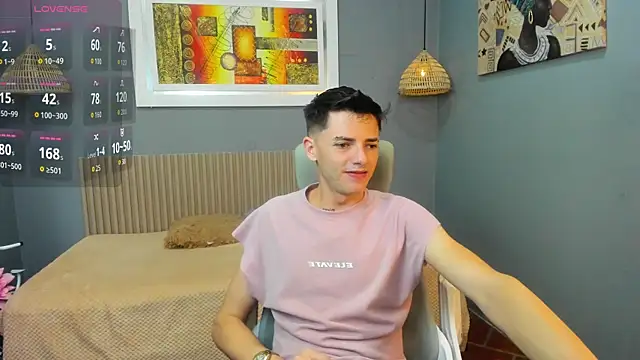 Snapshot of tossetrech chatting on September 12, 2025, 2:44 am tossetrech online show from September 12, 2025, 2:44 am