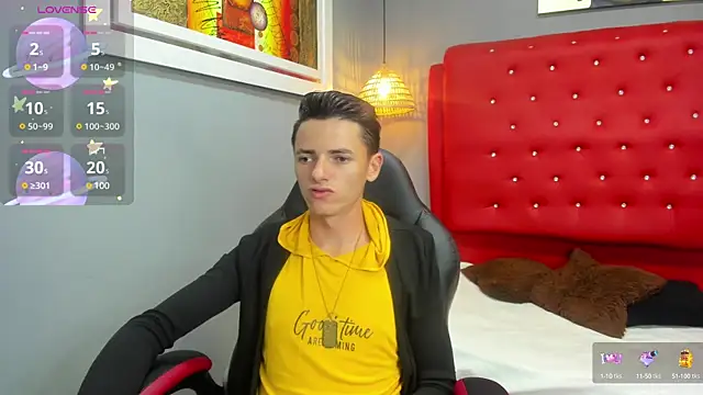 Snapshot of tossetrech chatting on March 14, 2025, 8:17 pm tossetrech online show from March 14, 2025, 8:17 pm