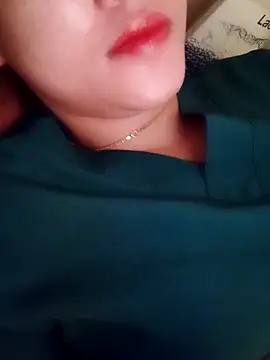 sexandmen66 online show from October 28, 2025, 4:24 am