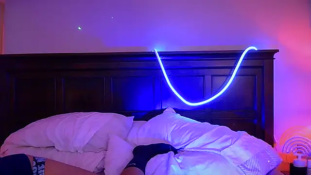 FrankieKentucky online show from April 18, 2026, 12:46 am